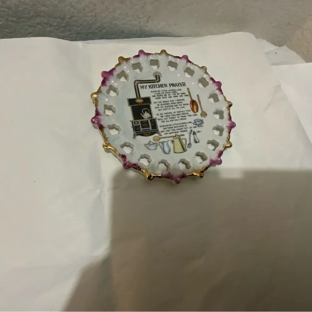 Vintage farmhouse shabby chic kitchen prayer plate